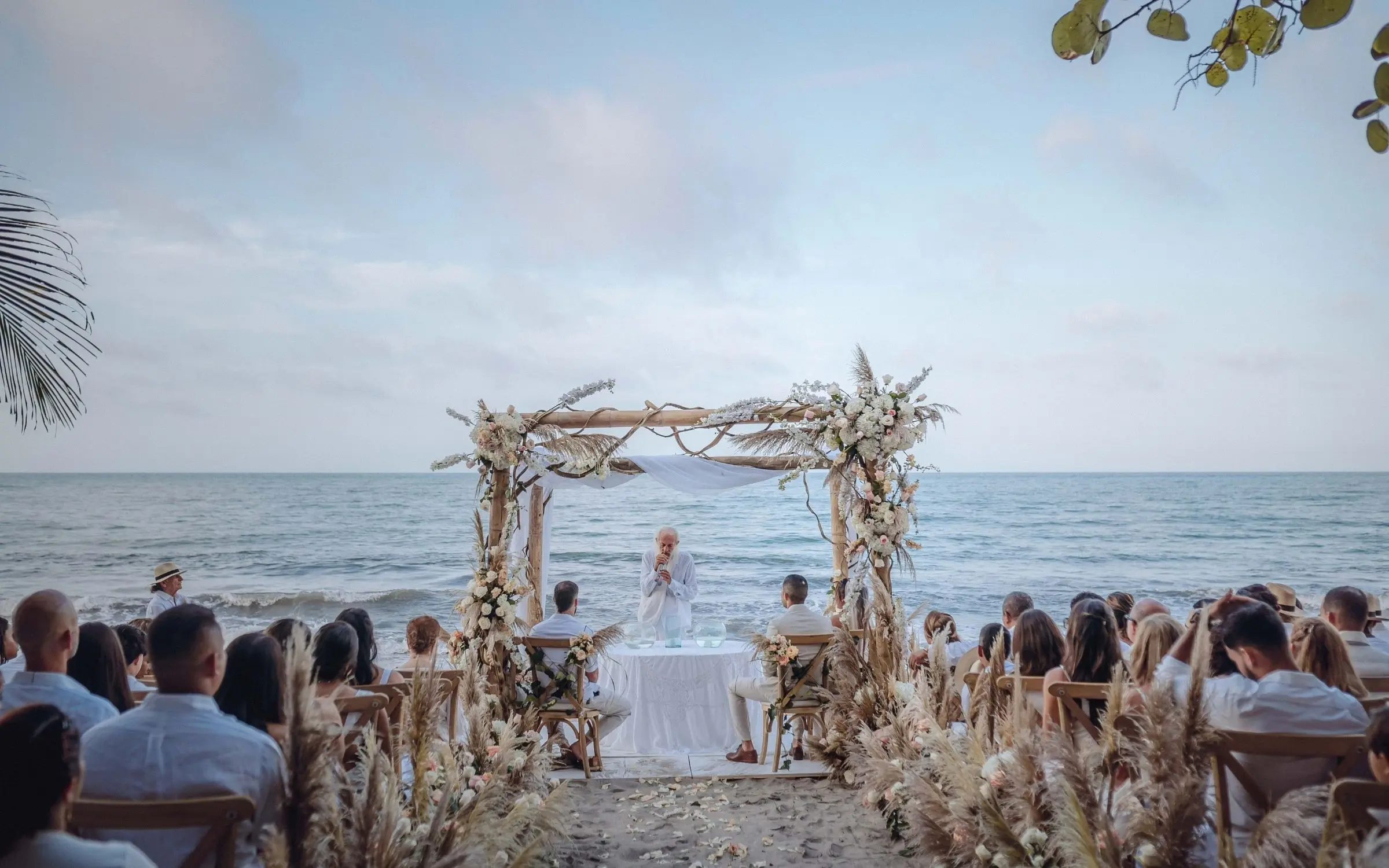 Los novios – Genn Hotels