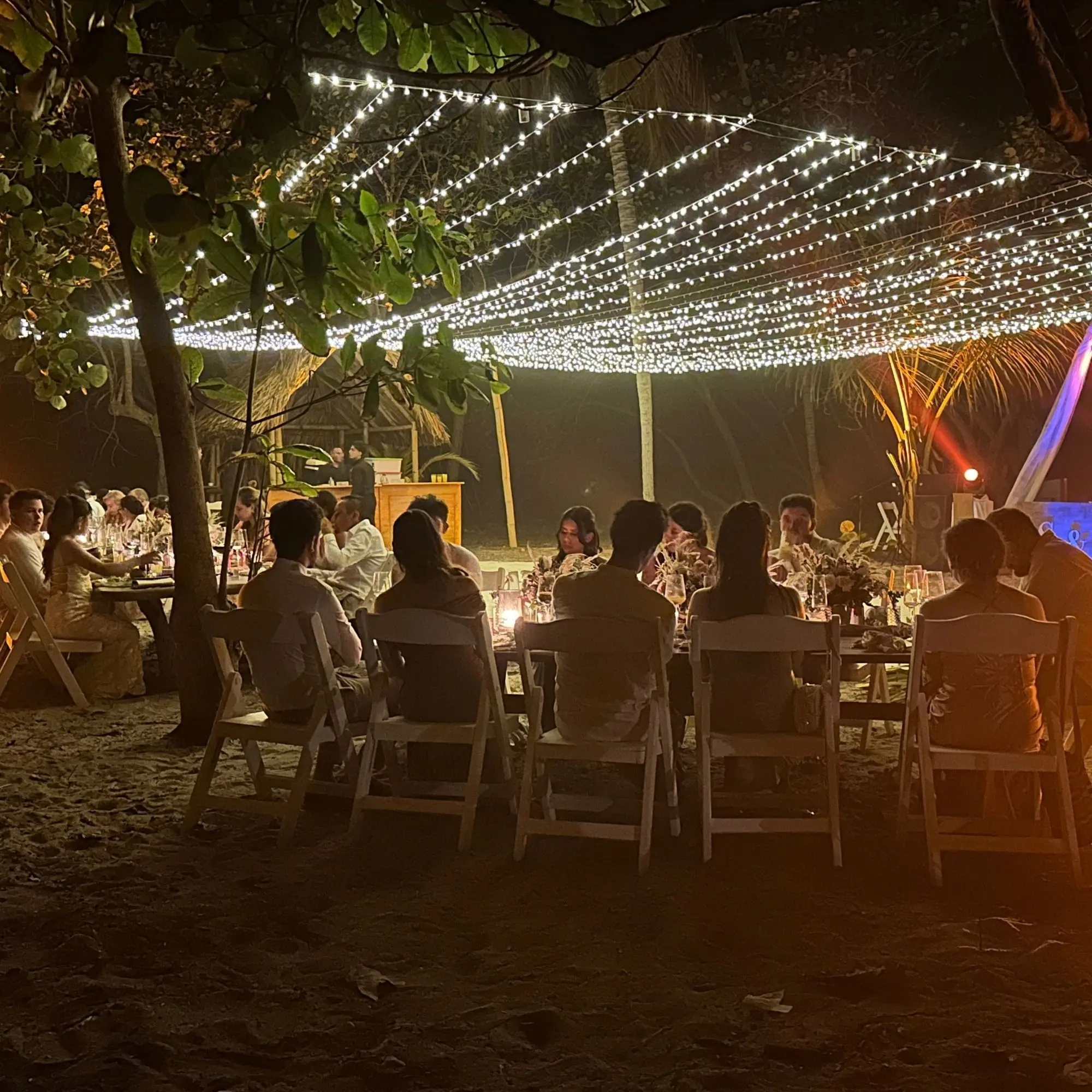 La playa, ceremonia sobre la arena – Genn Tayrona