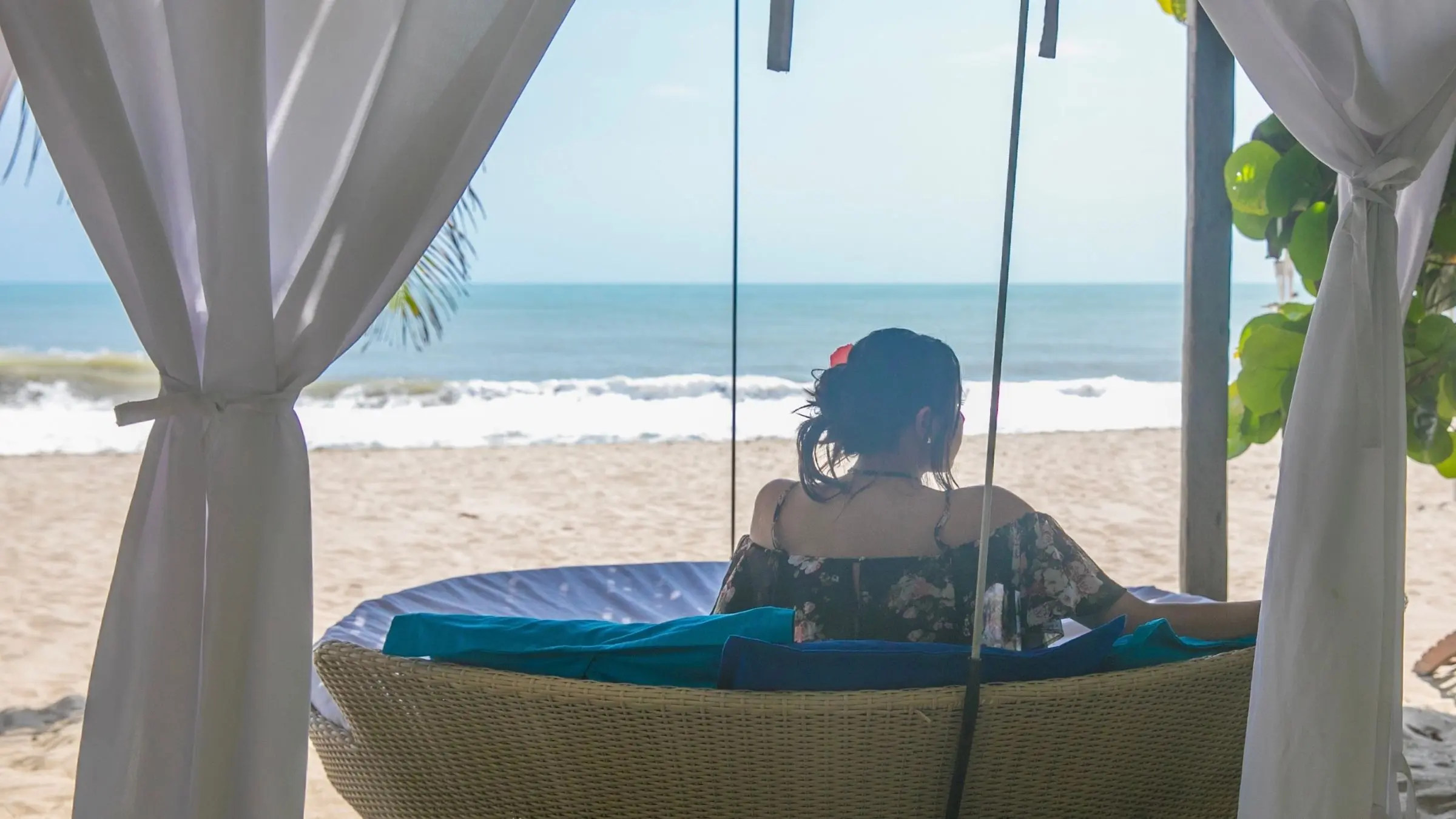 La playa frente a las cabañas – Genn Tayrona
